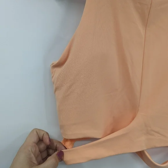 NWT ATHLETA Conscious Cut Out Crop Bra Top (A-C) - Picture 2 of 12